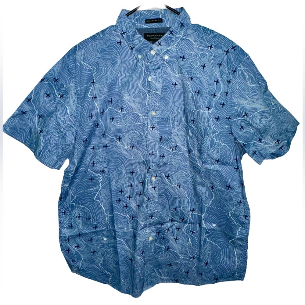 Banana Republic Men’s Button Down Shirt